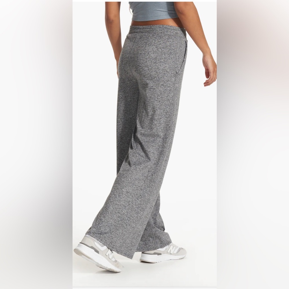 Halo Essential Widele
Women's DreamKnit™ Pants